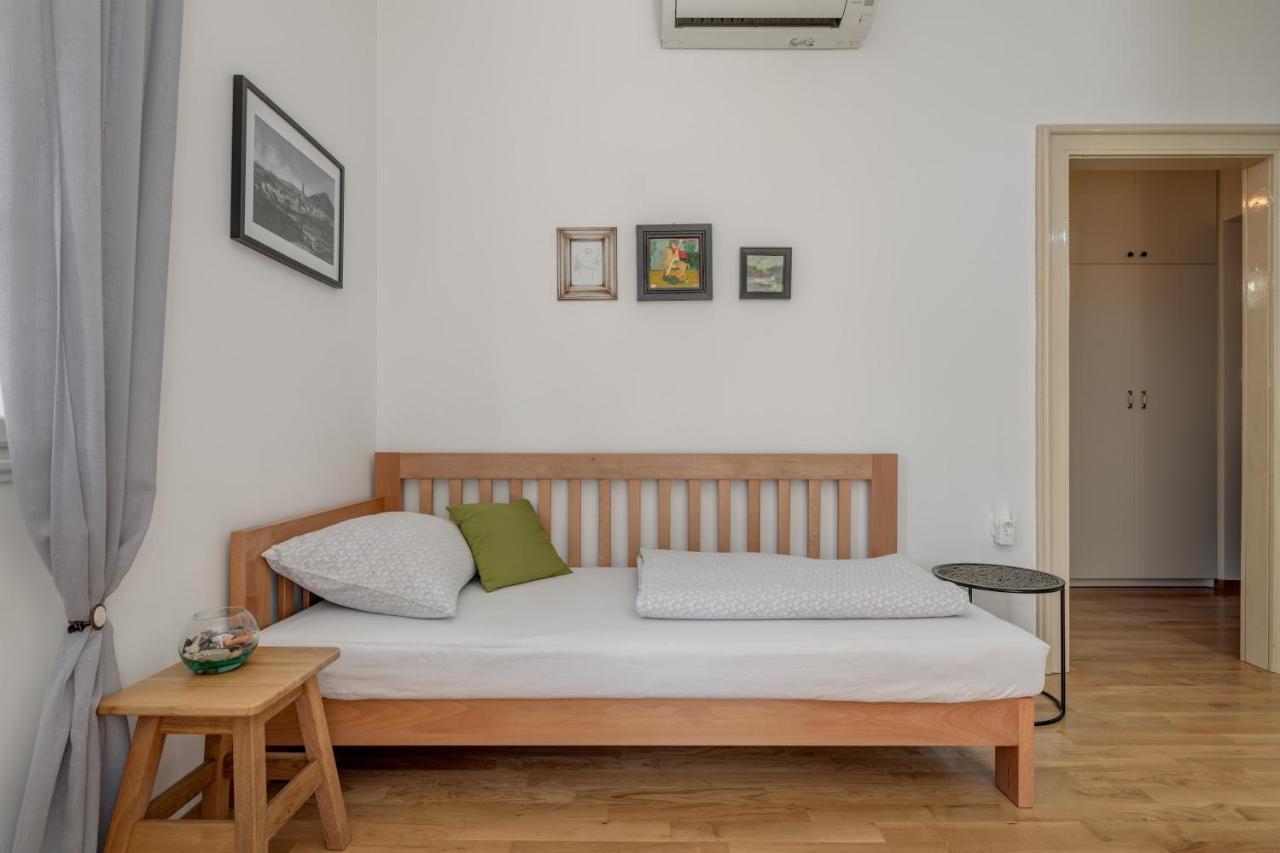 Apartment Dinka With Terrace スプリト エクステリア 写真