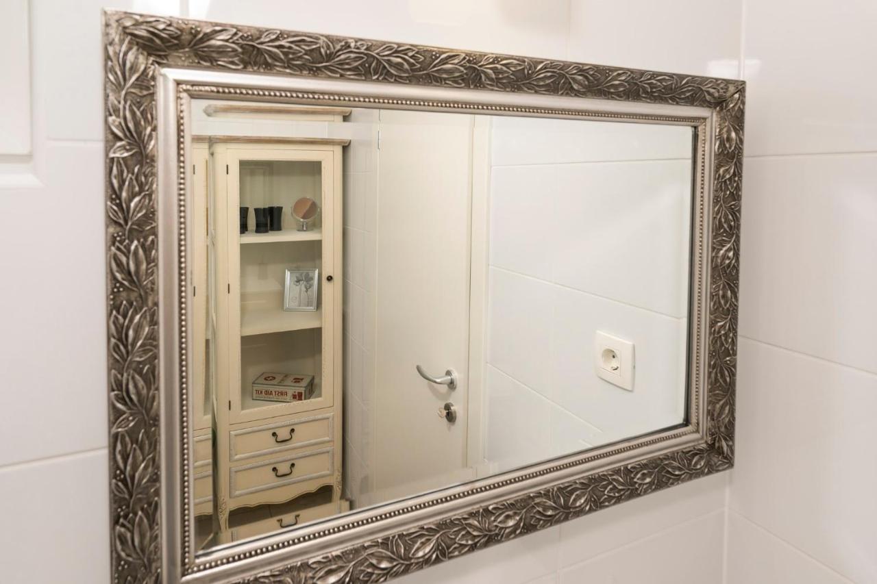 Apartment Dinka With Terrace スプリト エクステリア 写真