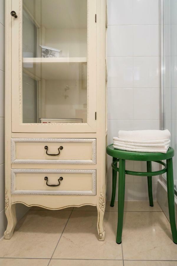 Apartment Dinka With Terrace スプリト エクステリア 写真